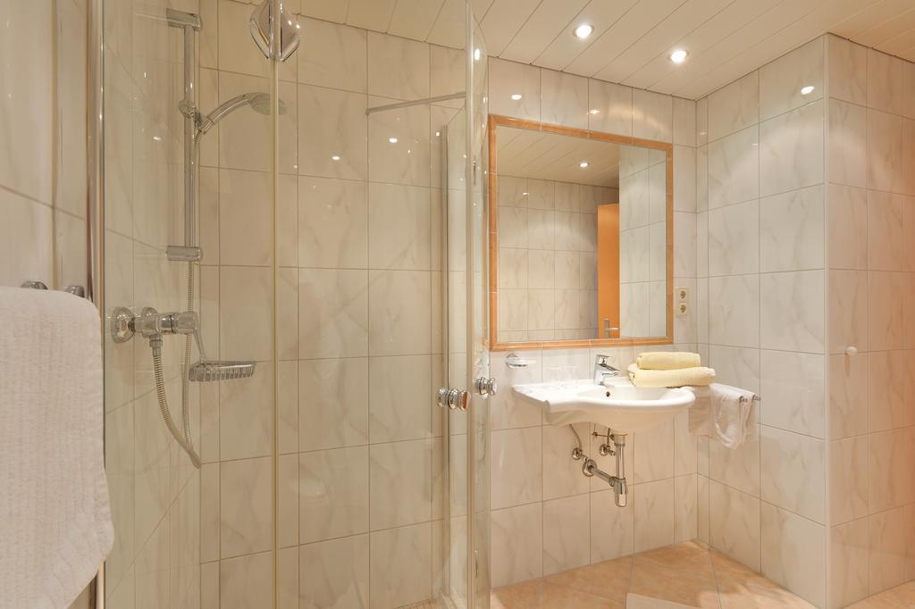 Gasthof Appartement'S Staffnerhof Kossen Ngoại thất bức ảnh