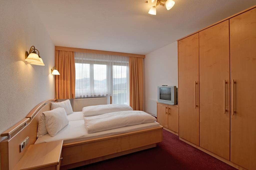 Gasthof Appartement'S Staffnerhof Kossen Ngoại thất bức ảnh
