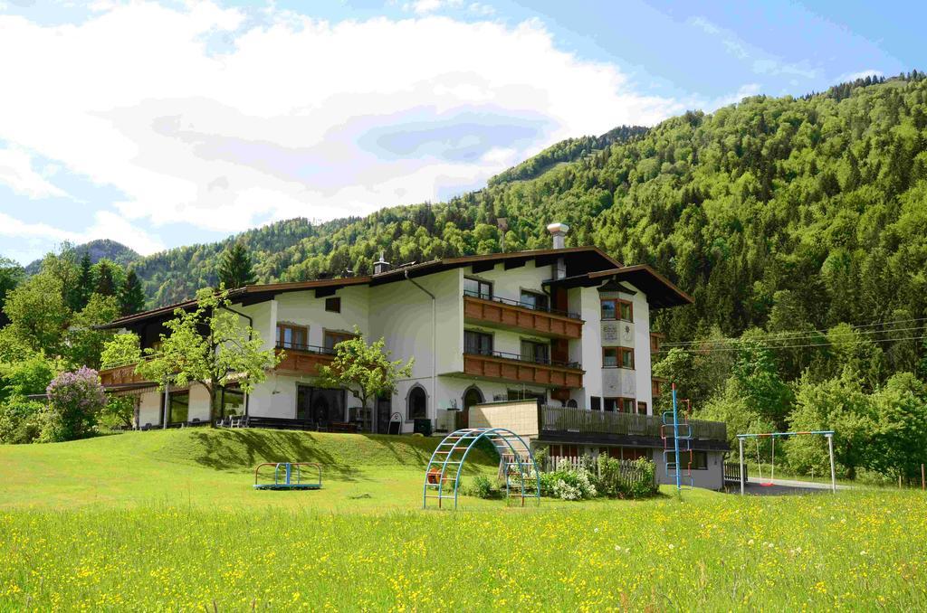 Gasthof Appartement'S Staffnerhof Kossen Ngoại thất bức ảnh